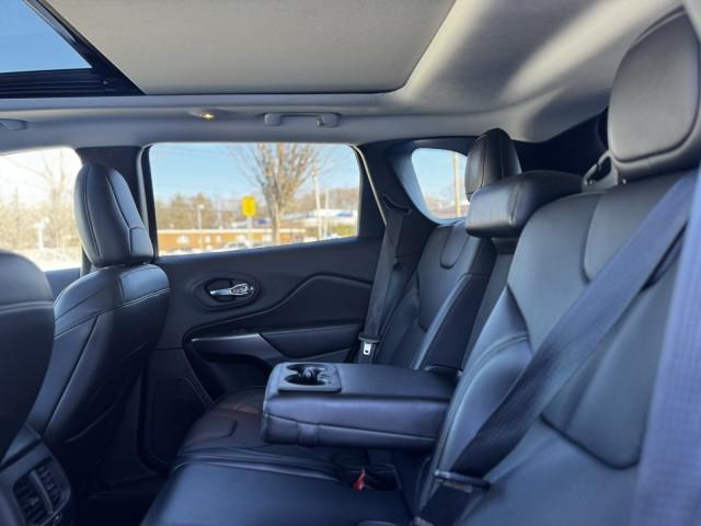 used 2019 Jeep Cherokee car, priced at $18,668