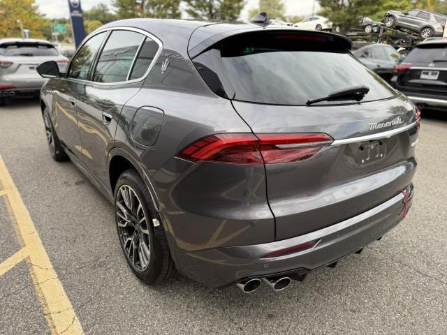 new 2025 Maserati Grecale car, priced at $71,377