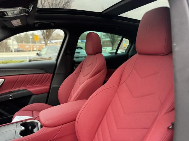 new 2025 Maserati Grecale car, priced at $82,147