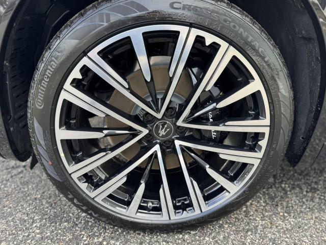 new 2025 Maserati Grecale car, priced at $74,914