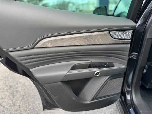 new 2025 Maserati Grecale car, priced at $74,914