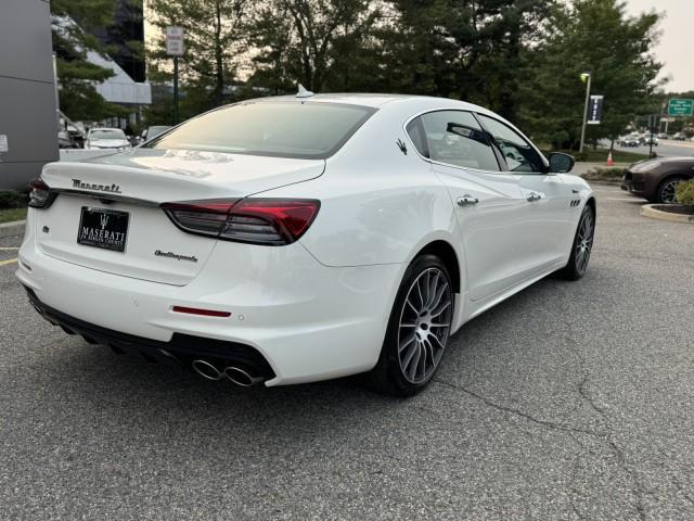 new 2024 Maserati Quattroporte car, priced at $96,999