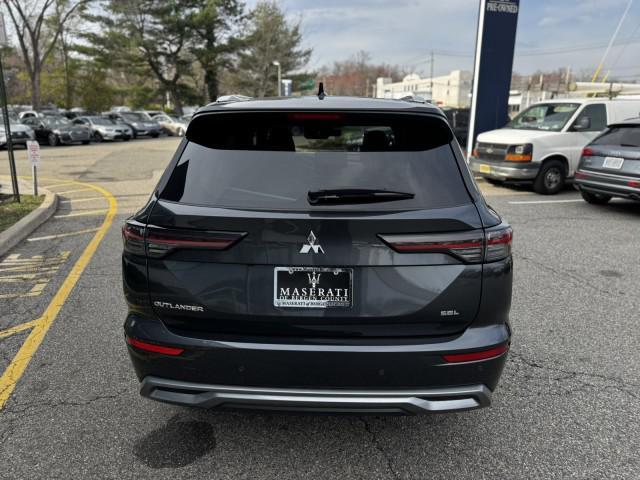 used 2025 Mitsubishi Outlander car, priced at $36,994