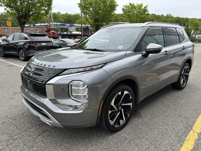 used 2022 Mitsubishi Outlander car, priced at $21,997