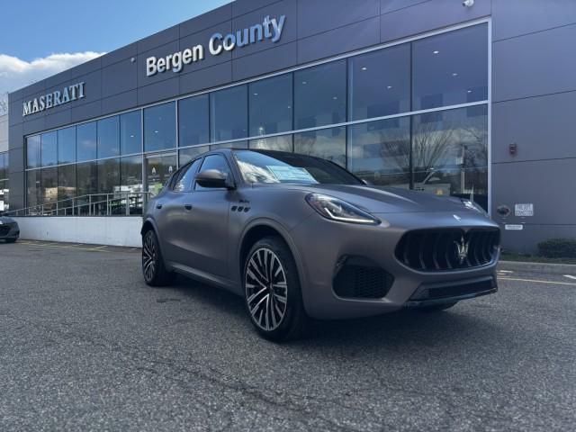 new 2025 Maserati Grecale car, priced at $94,788