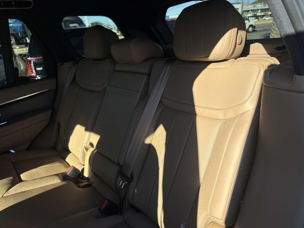 new 2026 Land Rover Range Rover car, priced at $151,270