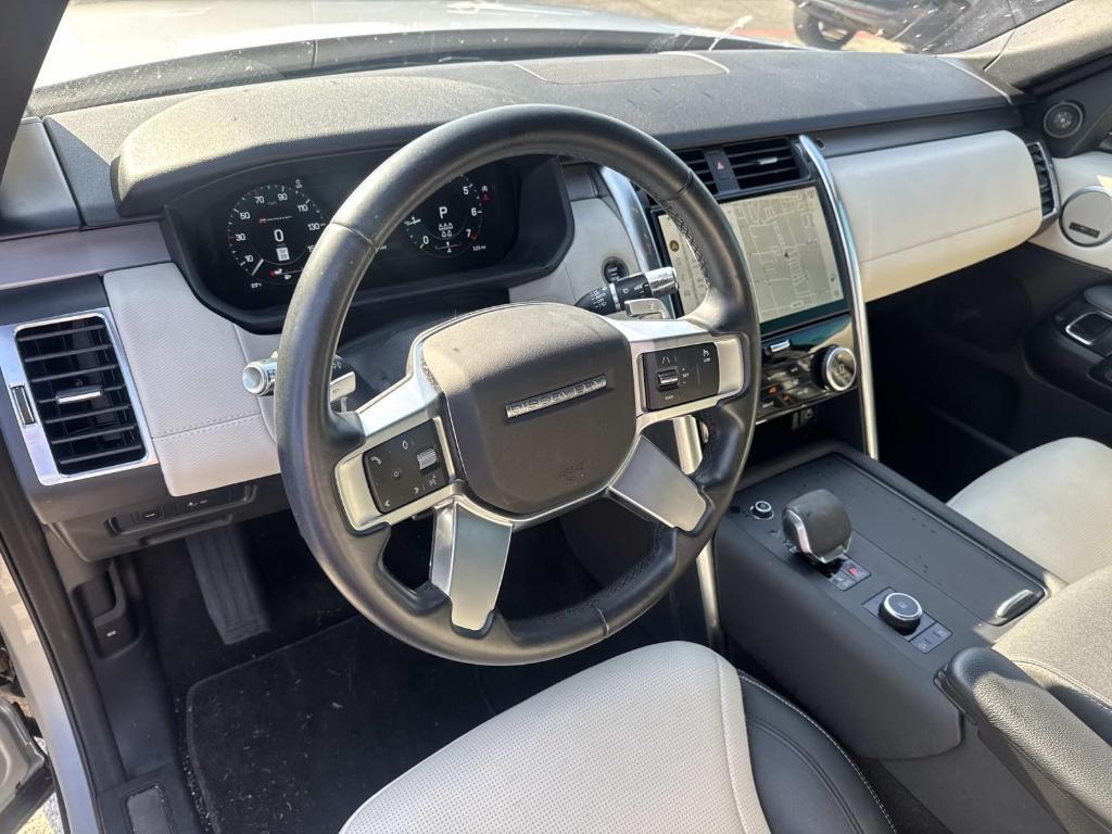 used 2022 Land Rover Discovery car, priced at $34,990