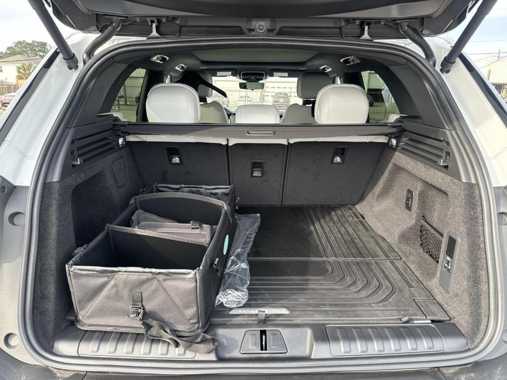 new 2026 Land Rover Range Rover Sport car