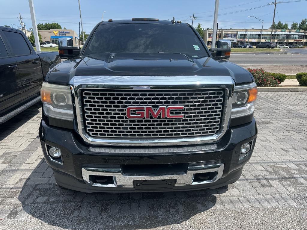 used 2015 GMC Sierra 2500 car, priced at $37,990