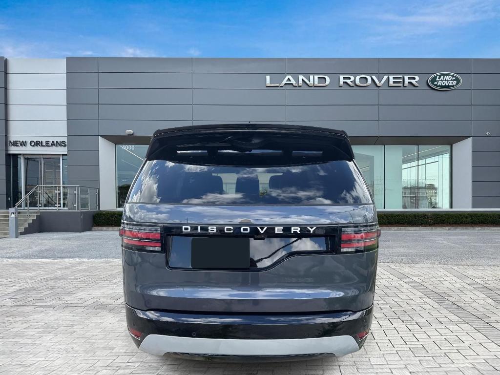 new 2026 Land Rover Discovery car, priced at $74,326