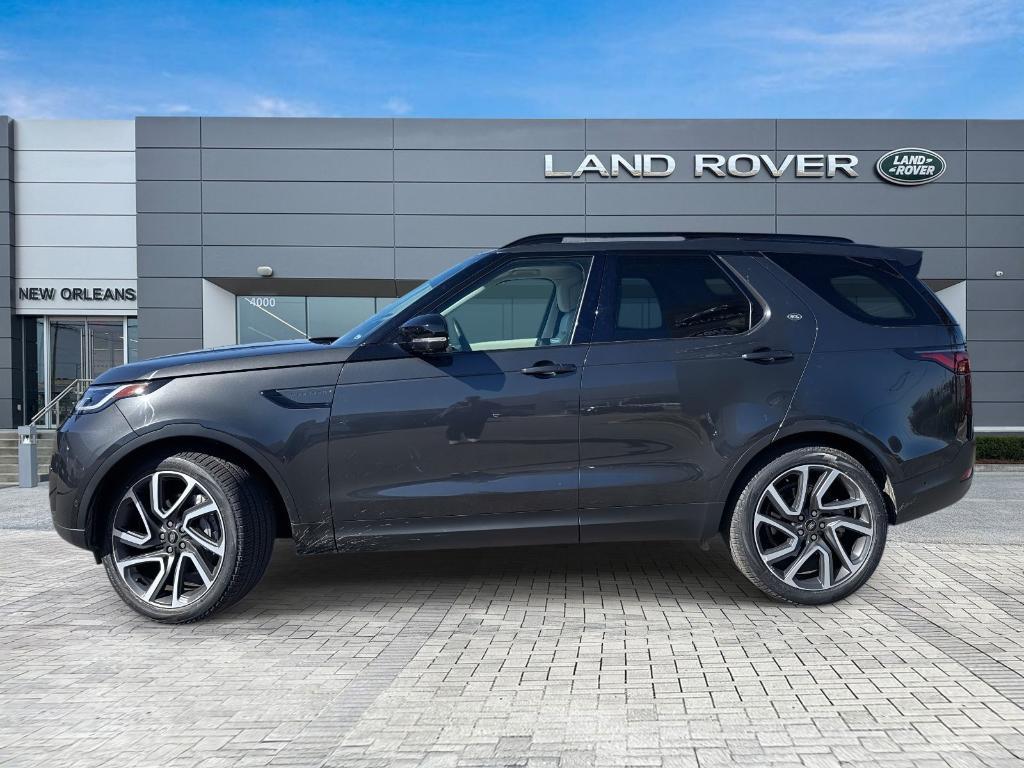 used 2024 Land Rover Discovery car, priced at $45,988