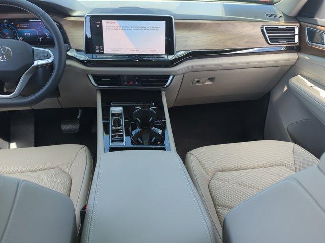 new 2026 Volkswagen Atlas car, priced at $43,468