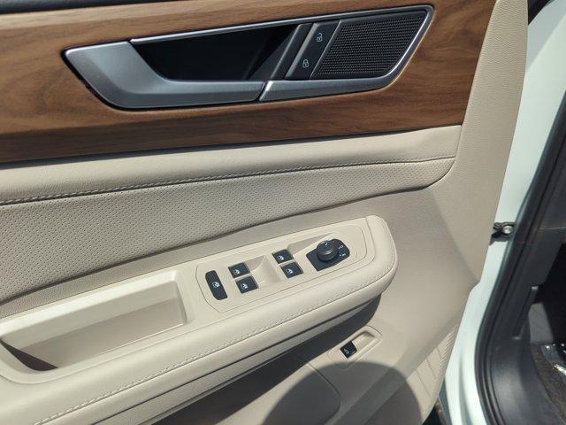 new 2026 Volkswagen Atlas car, priced at $43,468