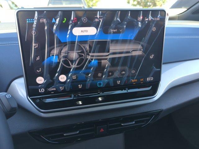 new 2025 Volkswagen ID.4 car, priced at $43,376