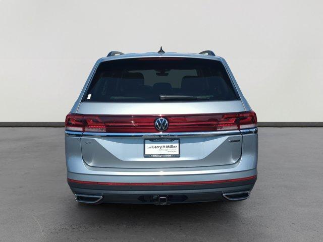 new 2026 Volkswagen Atlas car, priced at $43,215