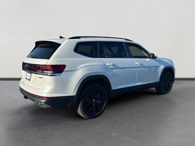 new 2026 Volkswagen Atlas car, priced at $42,670