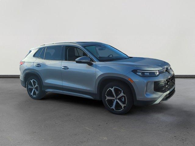 new 2026 Volkswagen Tiguan car, priced at $35,380