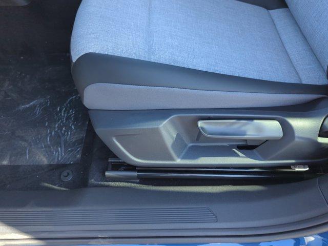 new 2025 Volkswagen ID.4 car, priced at $37,784