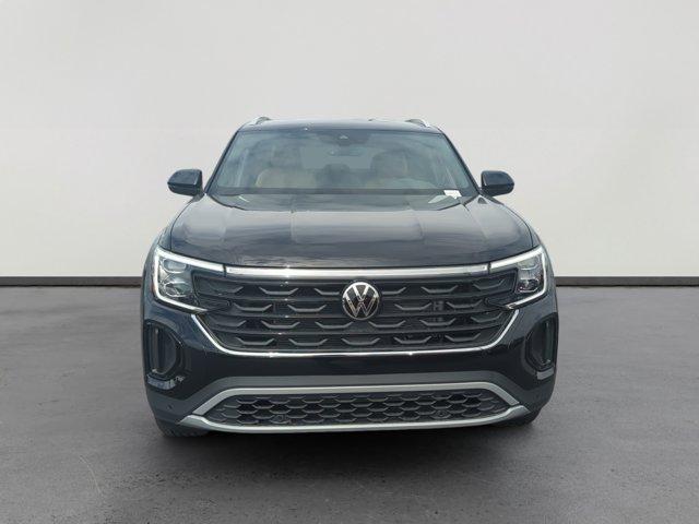 new 2026 Volkswagen Atlas Cross Sport car, priced at $40,357