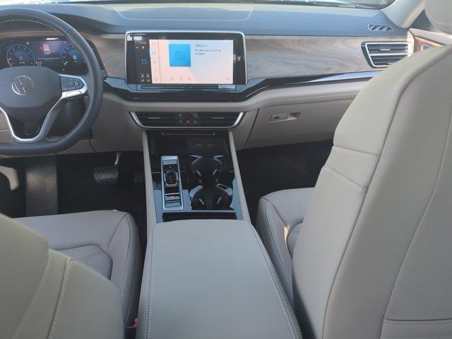 new 2026 Volkswagen Atlas car, priced at $40,718