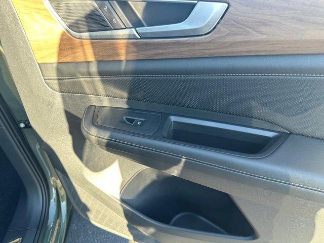 new 2026 Volkswagen Atlas car, priced at $42,620