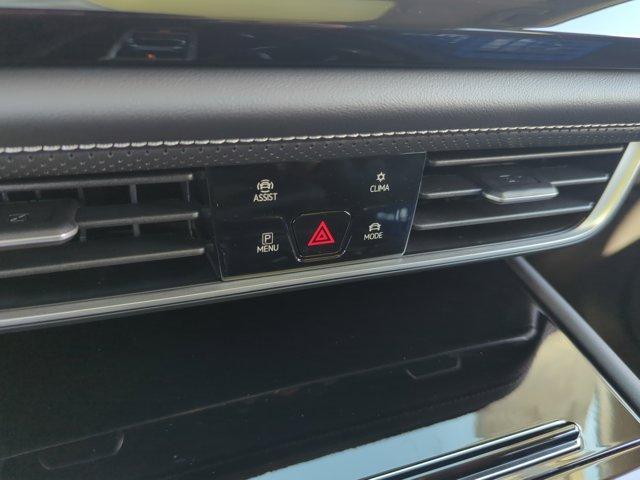 new 2026 Volkswagen Atlas car, priced at $42,513