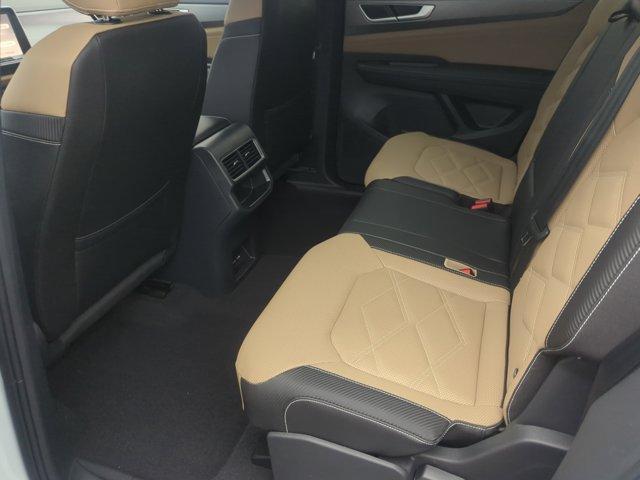 new 2026 Volkswagen Atlas Cross Sport car, priced at $38,568