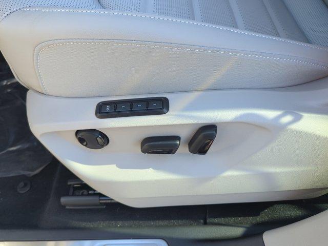 new 2026 Volkswagen Atlas car, priced at $47,794