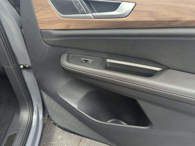 new 2026 Volkswagen Atlas car, priced at $41,648