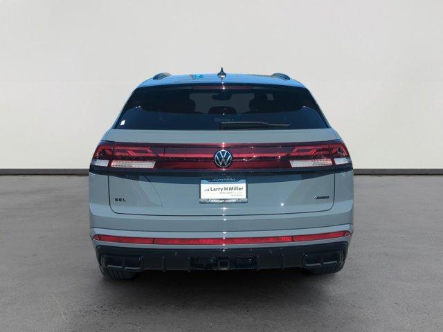 new 2026 Volkswagen Atlas Cross Sport car, priced at $48,561