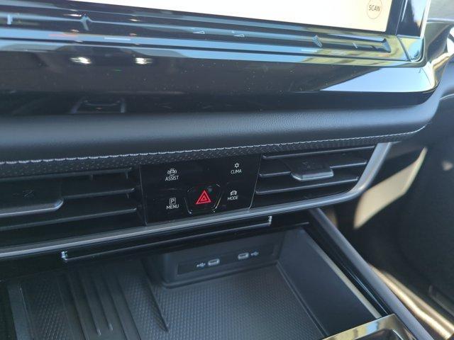 new 2026 Volkswagen Atlas car, priced at $42,470