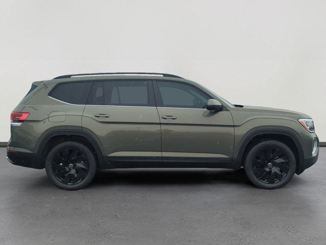 new 2026 Volkswagen Atlas car, priced at $43,552