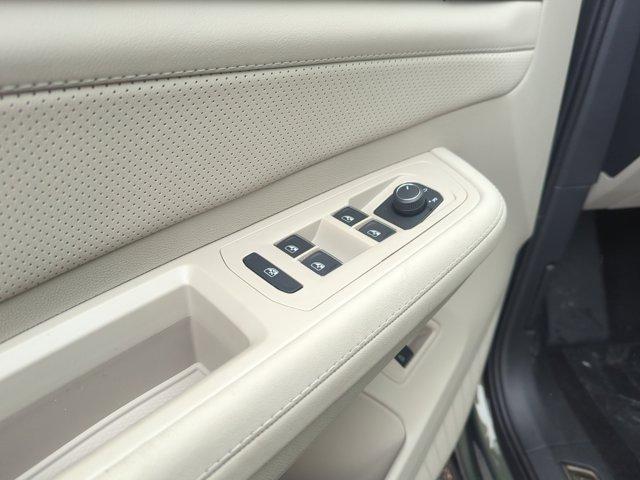 new 2026 Volkswagen Atlas car, priced at $43,552