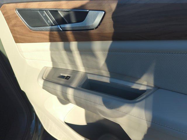 new 2026 Volkswagen Atlas car, priced at $42,157