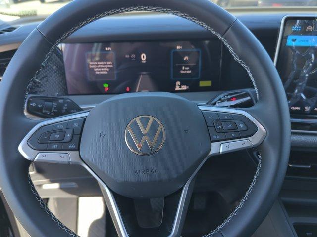 new 2025 Volkswagen Tiguan car, priced at $25,999