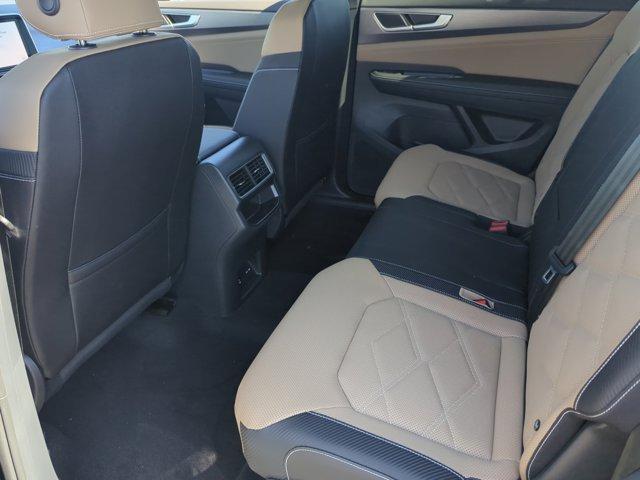 new 2026 Volkswagen Atlas Cross Sport car, priced at $45,316