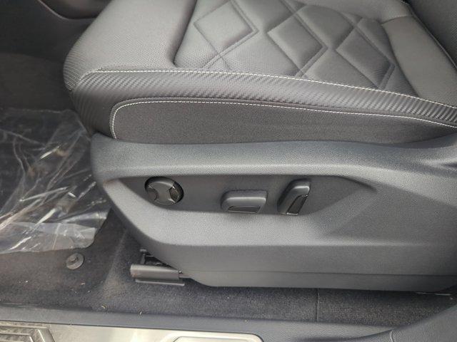 new 2026 Volkswagen Atlas Cross Sport car, priced at $40,812