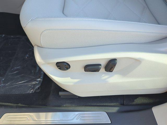 new 2026 Volkswagen Atlas car, priced at $42,418