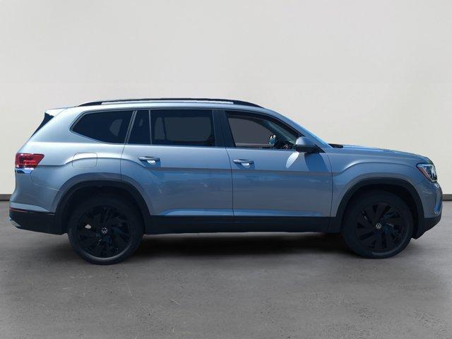 new 2026 Volkswagen Atlas car, priced at $43,013