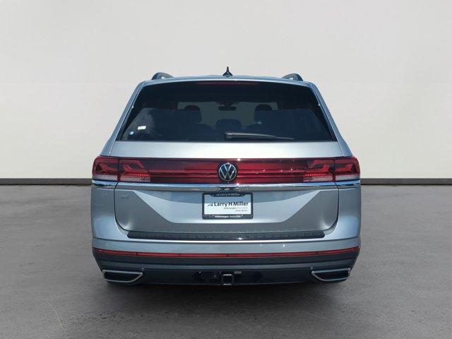 new 2026 Volkswagen Atlas car, priced at $43,013