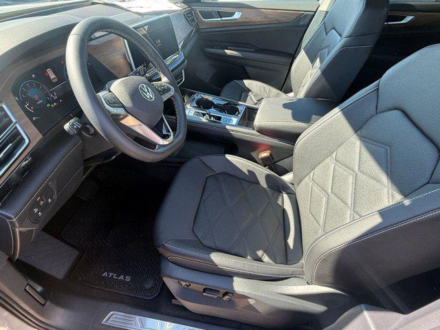 new 2026 Volkswagen Atlas car, priced at $45,961