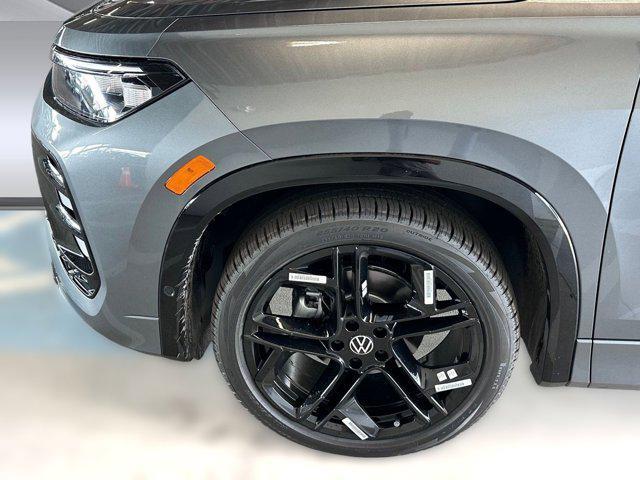 new 2026 Volkswagen Tiguan car, priced at $38,411