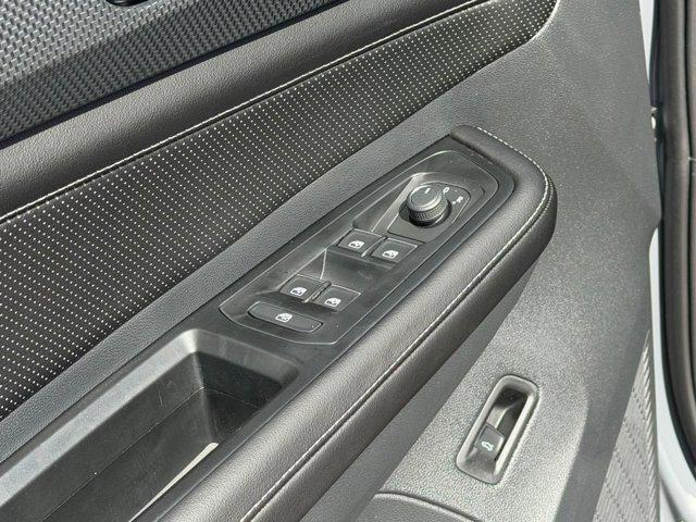 new 2026 Volkswagen Atlas Cross Sport car, priced at $51,941