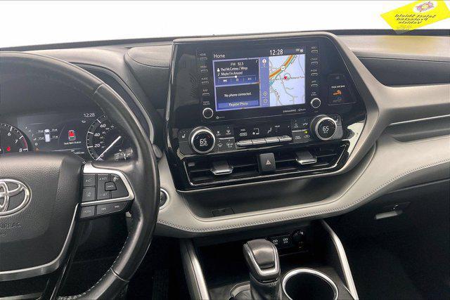 used 2021 Toyota Highlander car, priced at $29,781