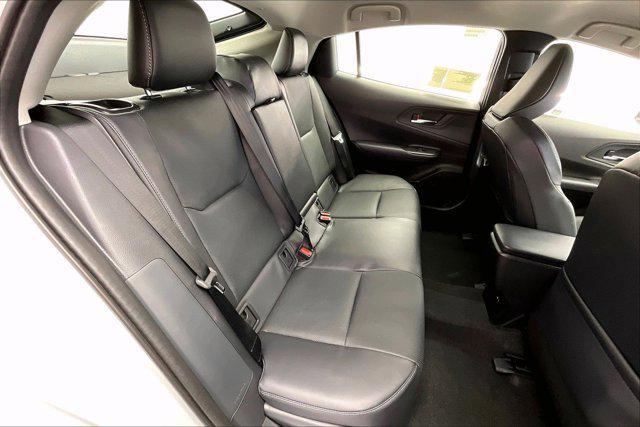 new 2026 Toyota Prius Plug-In Hybrid car, priced at $40,479