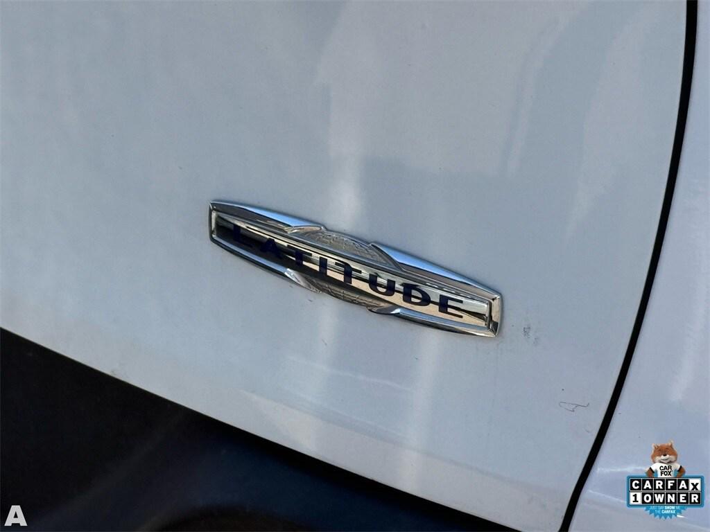 used 2015 Jeep Cherokee car, priced at $10,684