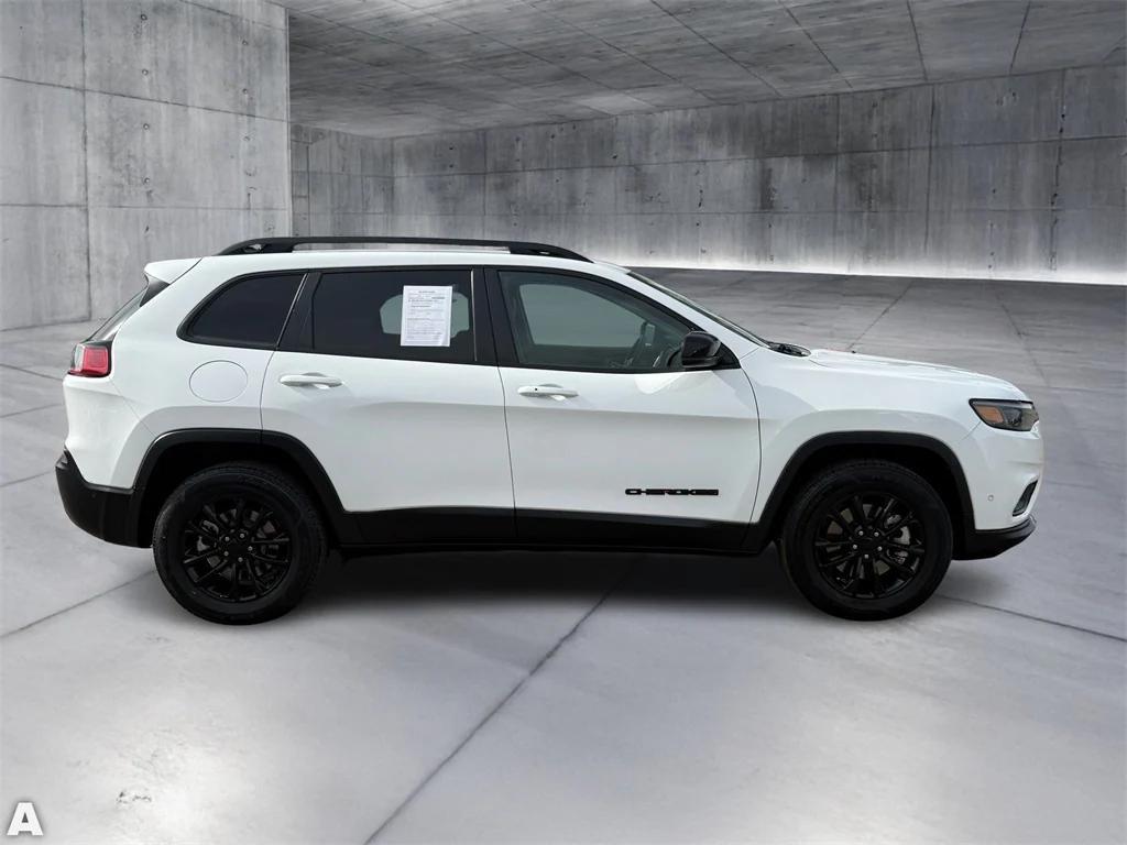 used 2023 Jeep Cherokee car, priced at $19,658