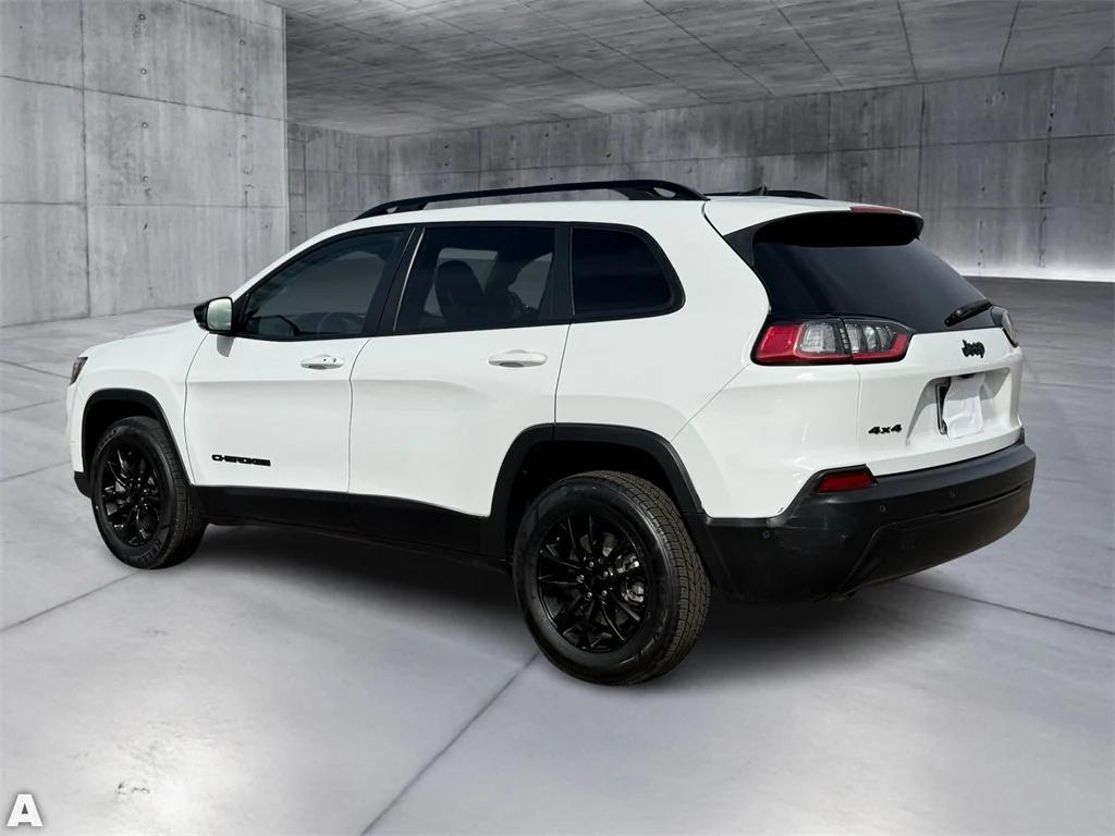 used 2023 Jeep Cherokee car, priced at $19,658