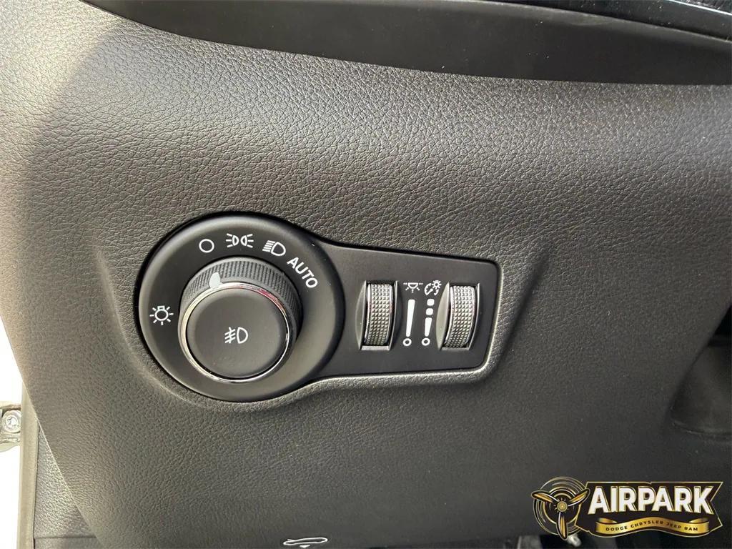 new 2026 Jeep Compass car, priced at $40,870