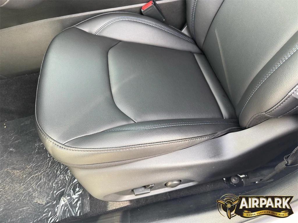 new 2026 Jeep Compass car, priced at $40,870